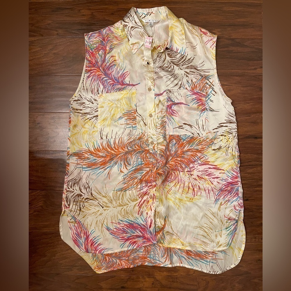 NWT Cabi Sleeveless Silk Blouse Size M